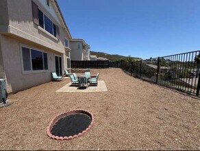 721 Helmsdale Rd in San Marcos, CA - Building Photo - Building Photo