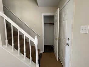 1014 Colonial Ave in Colonial Heights, VA - Building Photo - Building Photo