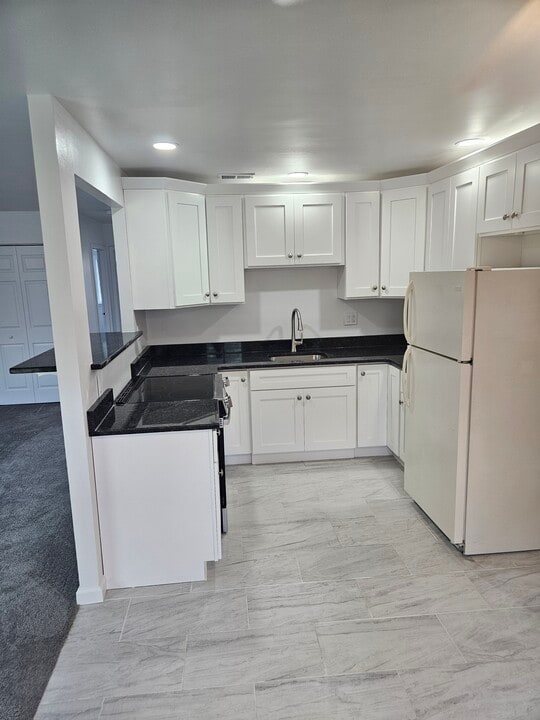 15 Kings Ct in Hatboro, PA - Building Photo
