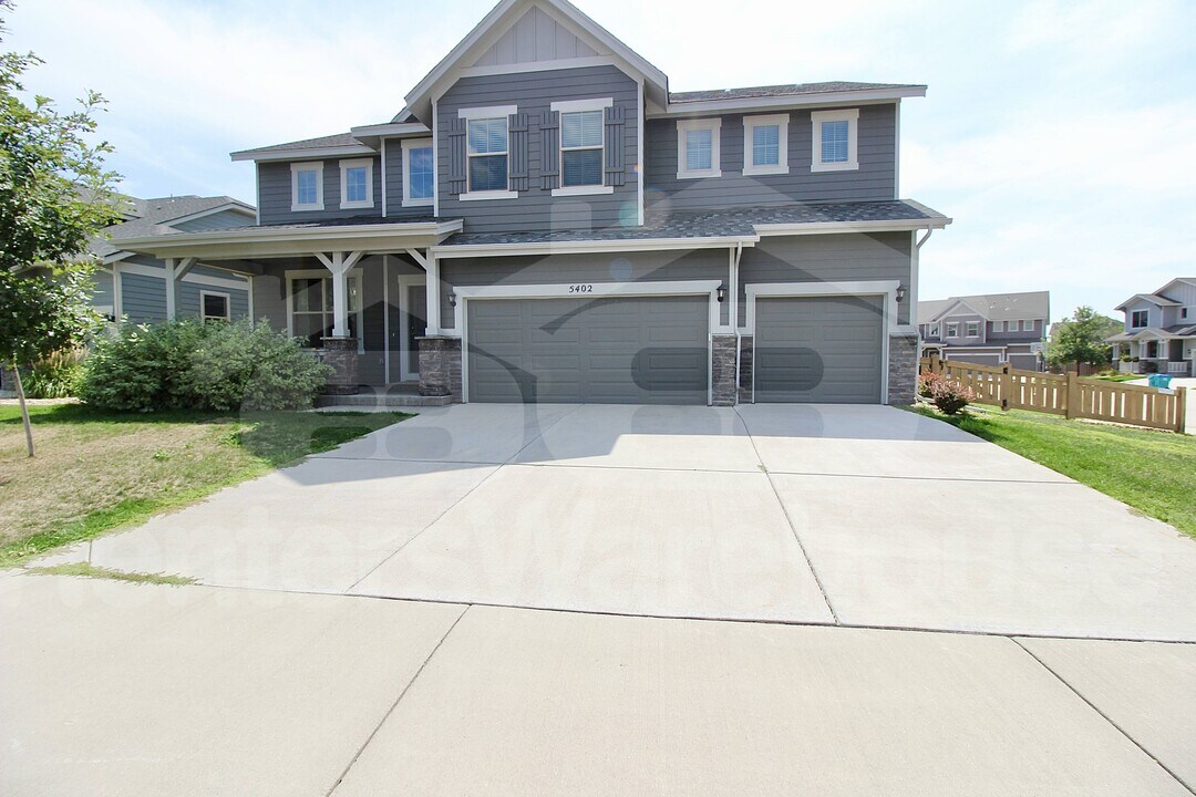 5402 Lulu City Dr in Timnath, CO - Building Photo