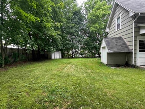 67 Riddle St in Manchester, NH - Building Photo - Building Photo