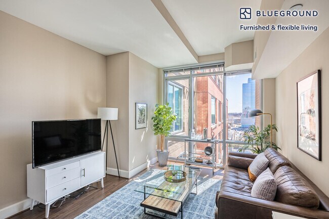 12025 Town Square St-Unit -FL11-ID829 in Reston, VA - Building Photo - Building Photo