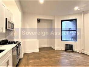 45 Tiemann Pl in New York, NY - Building Photo - Building Photo