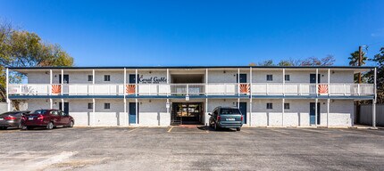 Coral Gables Apartments in San Antonio, TX - Building Photo - Building Photo