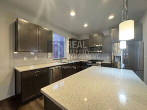 5181 Granger St in Bremerton, WA - Building Photo - Building Photo