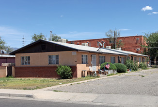 436-444 Alcazar St SE in Albuquerque, NM - Building Photo - Building Photo