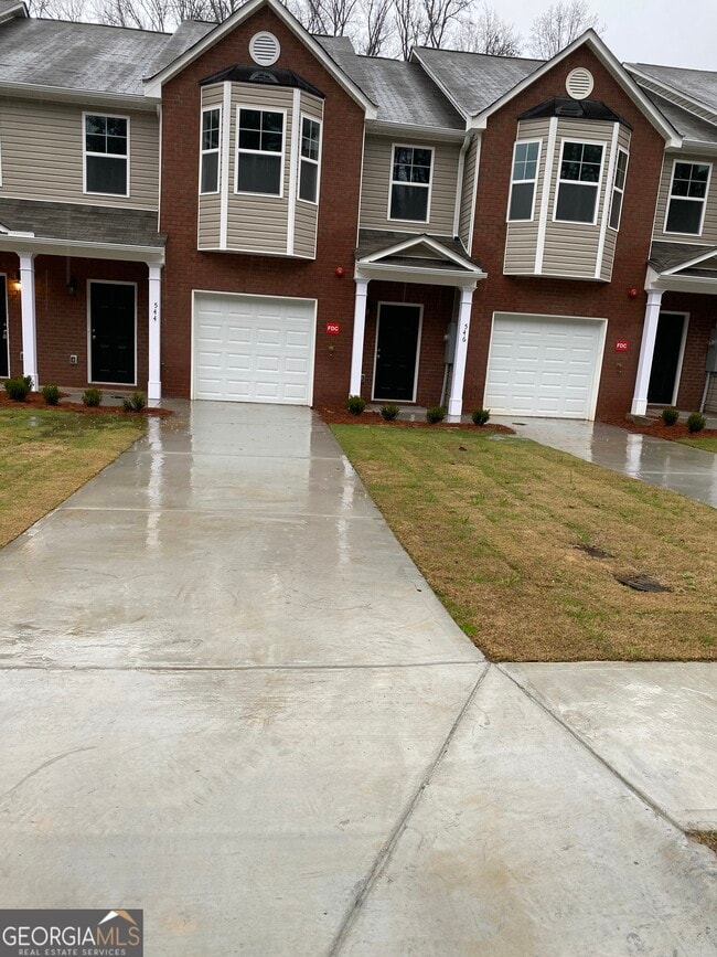 535 Maggie Ln in Jonesboro, GA - Building Photo - Building Photo