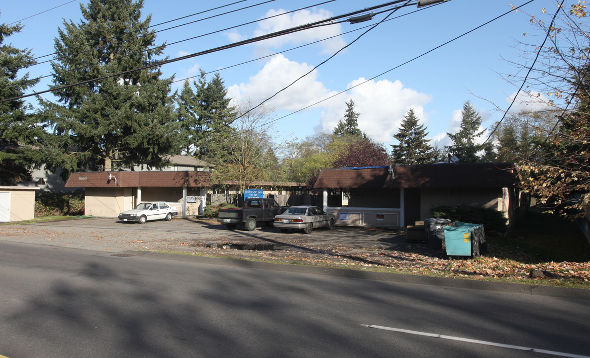 Meadow Park Apartments in University Place, WA - Building Photo