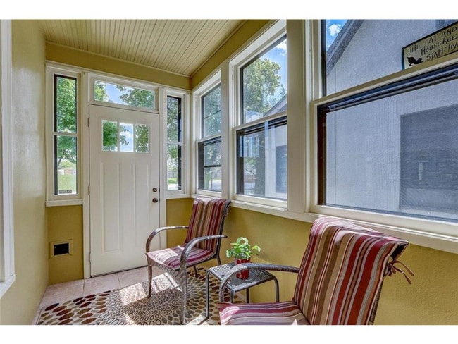 4220 33rd Ave S in Minneapolis, MN - Building Photo - Building Photo