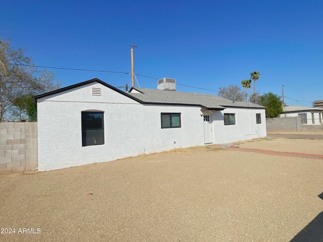 1412 E Portland St in Phoenix, AZ - Building Photo - Building Photo