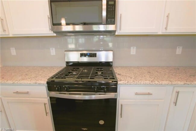 3704 Feltham Ln, Unit 36-2164GLD in Jamestown, NC - Building Photo - Building Photo