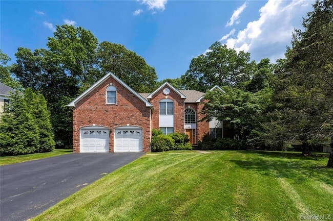 46 McGuiness Ln in White Plains, NY - Building Photo - Building Photo