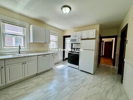 41 Michigan Ave, Unit 1 in Somerville, MA - Building Photo
