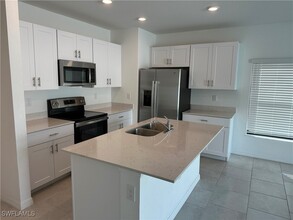 14318 Oviedo Pl in Ft. Myers, FL - Building Photo - Building Photo
