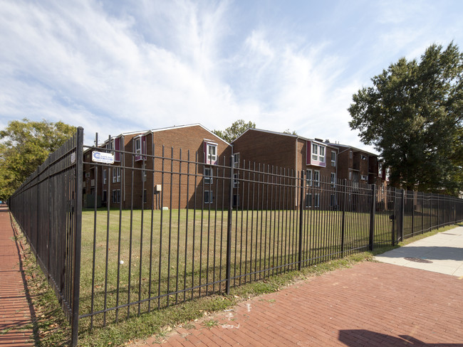 Northwest Coop No 15 in Washington, DC - Foto de edificio - Building Photo