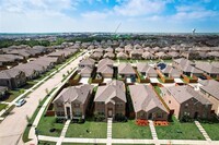 4003 Bighorn Dr in Forney, TX - Foto de edificio - Building Photo