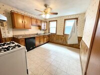 72 Roseclair St photo'