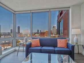 33 Hudson St in Jersey City, NJ - Building Photo - Building Photo