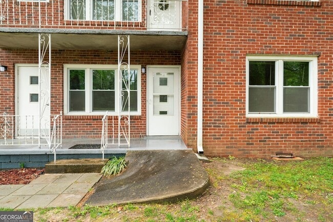 147 Burnside St in Jonesboro, GA - Building Photo - Building Photo