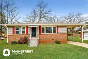 2117 Longview Dr in Hueytown, AL - Building Photo