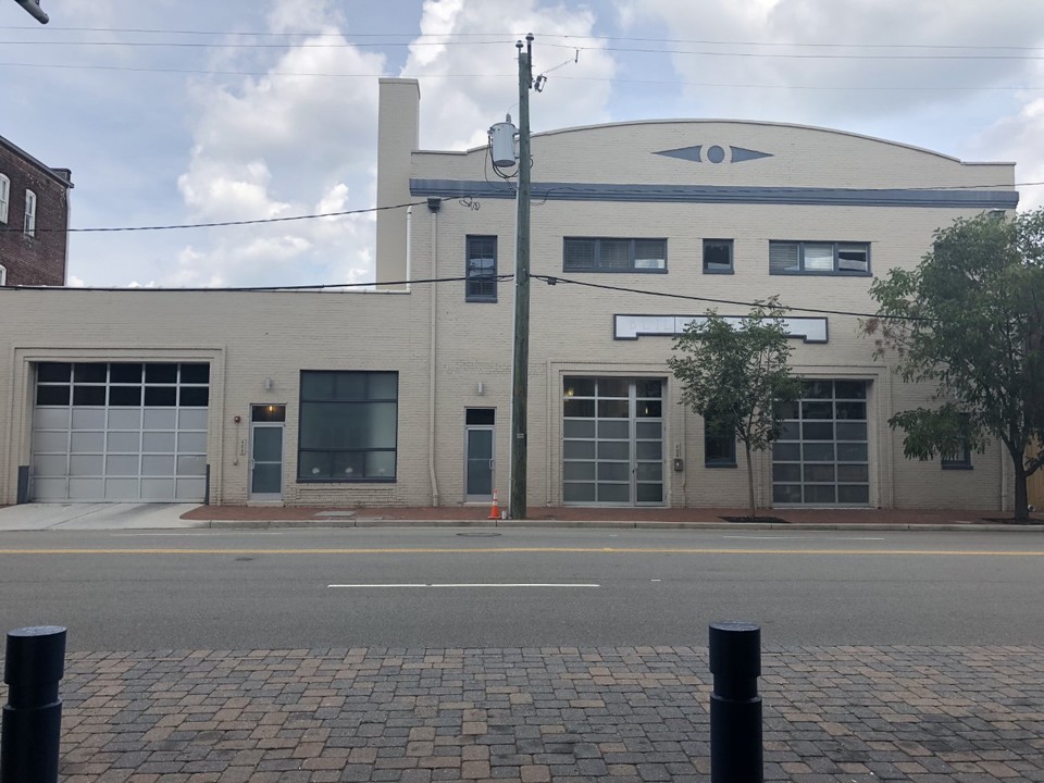 Bliley's Garage Apartments in Richmond, VA - Building Photo