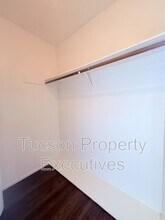 660 S Tucson Blvd in Tucson, AZ - Building Photo - Building Photo