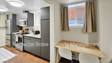 1015 W Sherman St in Boise, ID - Building Photo - Building Photo