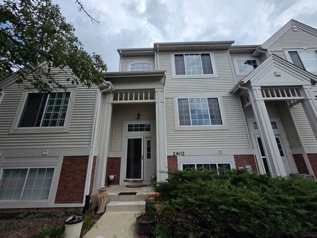 property at 2402 Oakfield Ct