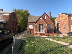 11535 Kenmoor St in Detroit, MI - Building Photo