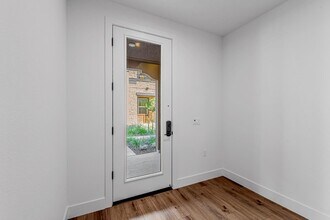 923 Loyola Ln in Morgan Hill, CA - Building Photo - Building Photo