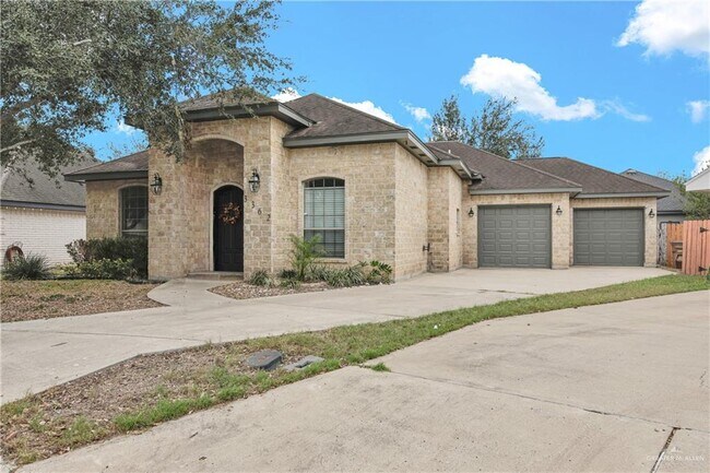22 Midlands Cir in Edinburg, TX - Building Photo - Building Photo