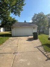 12916 Silver Rd in Garfield Heights, OH - Building Photo - Building Photo