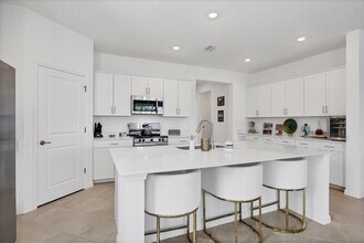 11314 Pinot Dr in Venice, FL - Building Photo - Building Photo