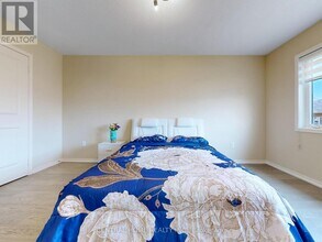 19 Camilleri Rd in Ajax, ON - Building Photo - Building Photo