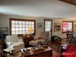 75 Lake Lillinonah Rd N in Bridgewater, CT - Building Photo - Building Photo