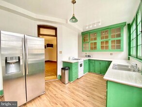 140 Bryant St NW in Washington, DC - Foto de edificio - Building Photo