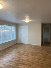 93 Hamilton Ave, Unit 95 in Eugene, OR - Building Photo - Building Photo