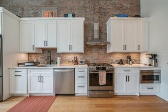 520 Palisade Ave in Jersey City, NJ - Building Photo - Building Photo