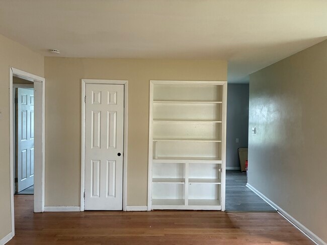 4930 N 22nd St in Milwaukee, WI - Building Photo - Building Photo