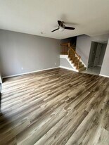 4723 Brandon Woods St in Columbia, MO - Building Photo