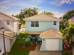 3318 Blue Fin Dr in West Palm Beach, FL - Building Photo - Building Photo