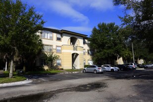 Jade at Tampa Palms in Tampa, FL - Building Photo