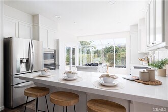 2329 Canyon View Glen in Escondido, CA - Building Photo - Building Photo