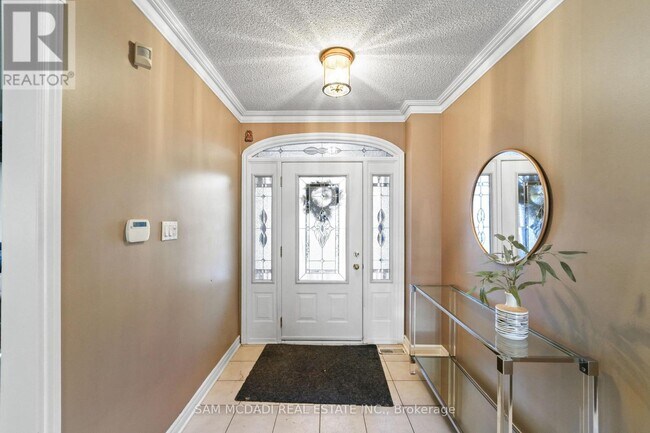 4873 Forest Hill Dr in Mississauga, ON - Building Photo - Building Photo