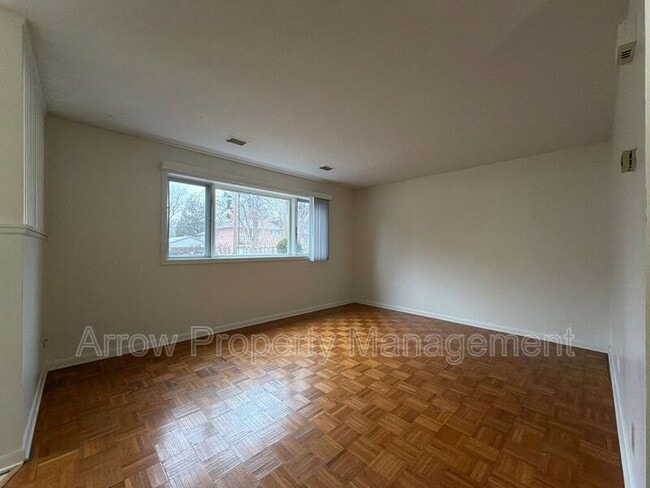 property at 1424 S 20th St