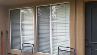 235 S Cross Creek Rd in Orange, CA - Building Photo