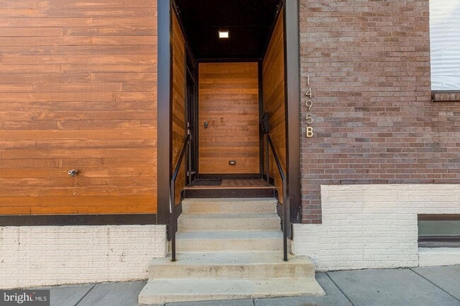 1495 Gallaudet St NE in Washington, DC - Foto de edificio - Building Photo