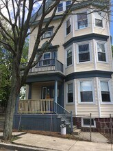 34 Brookside Ave, Unit 1 in Boston, MA - Building Photo - Building Photo
