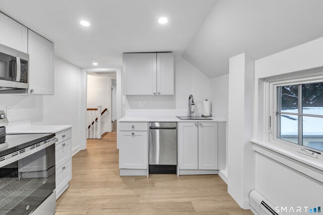 315 Main St in Westport, CT - Building Photo - Building Photo