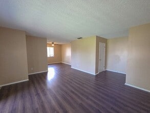 152 Springwood Cir in Longwood, FL - Foto de edificio - Building Photo
